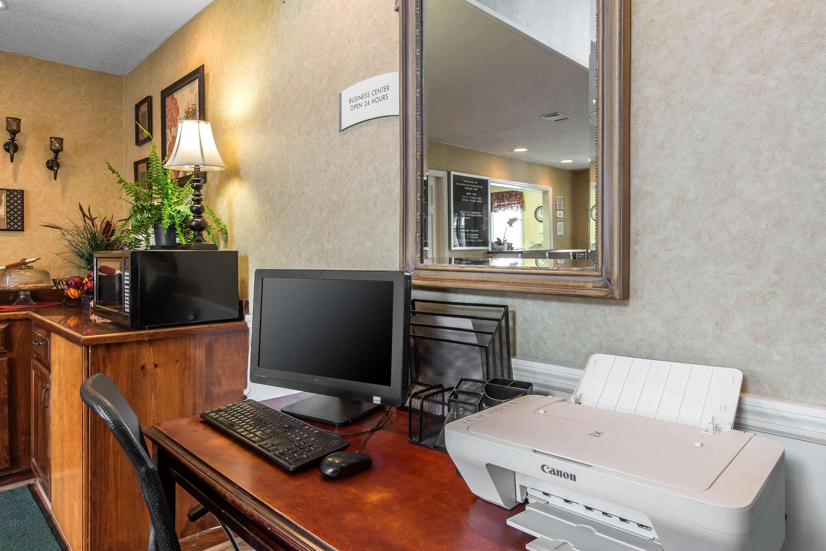 Quality Inn Джесъп Екстериор снимка